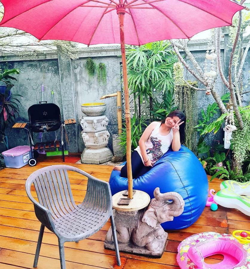 Semesterbostad Arawan Pool